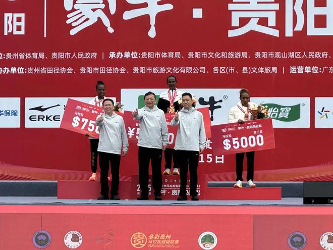 队伍合作无间，夺得男子团体赛冠军的简单介绍