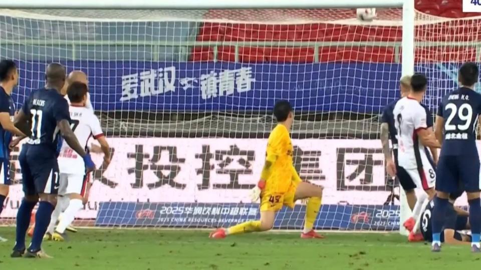 爱体育app-包含乌龙、点球，武汉三镇2-2憾平成都蓉城，比赛中发生了什么？的词条