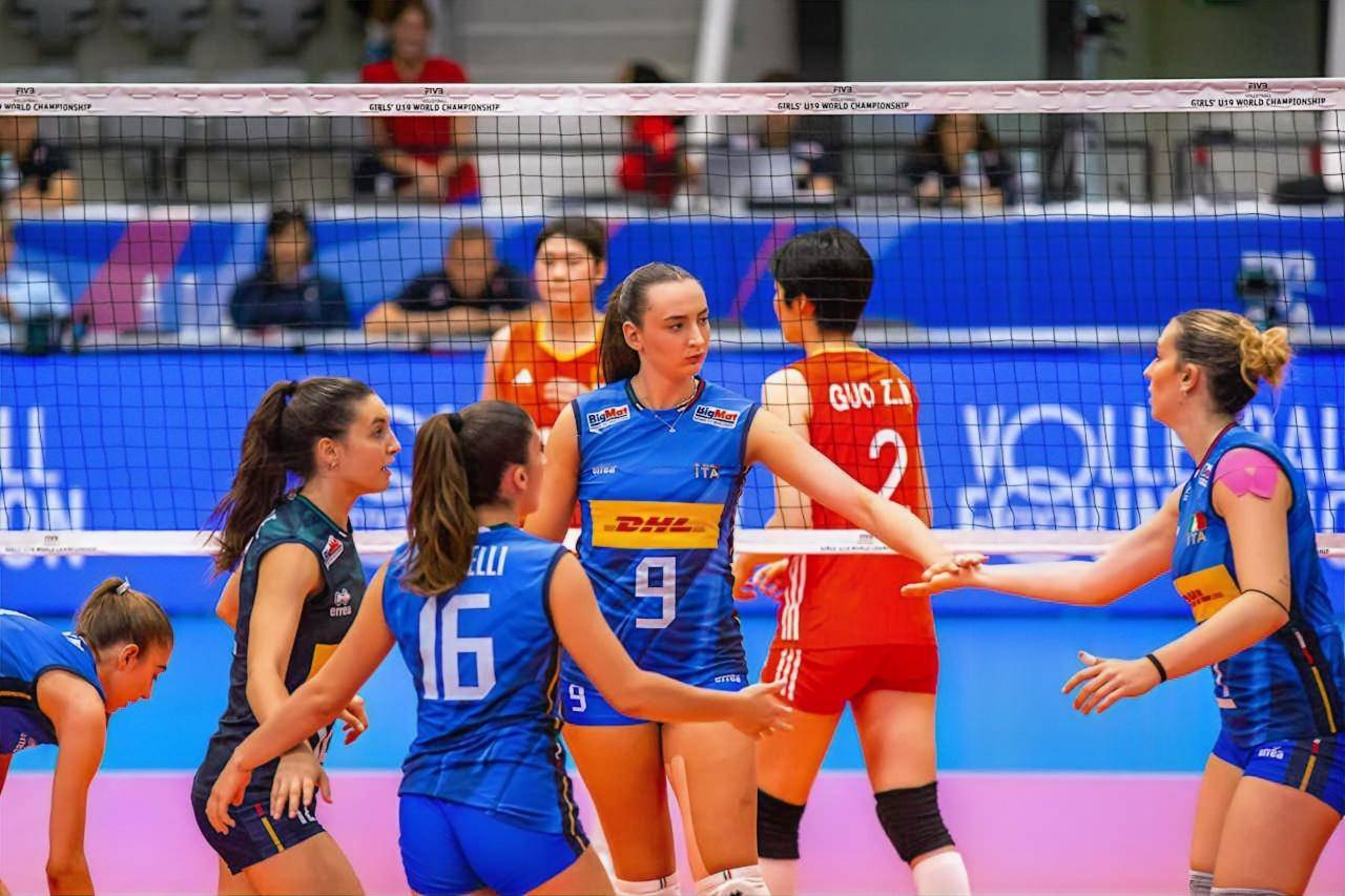 U19世锦赛-中国女排2-3意大利获第6陈晓辉空砍30分